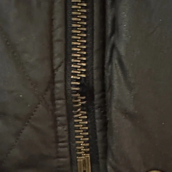 Paddock Quilted Wax Vest for Men - Picture 3 of 6